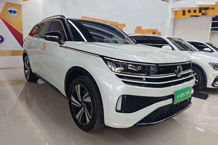 Used Volkswagen Tavendor 2023 380TSI Four-Wheel Drive R-Line Cruise Edition Front Right 45 Deg