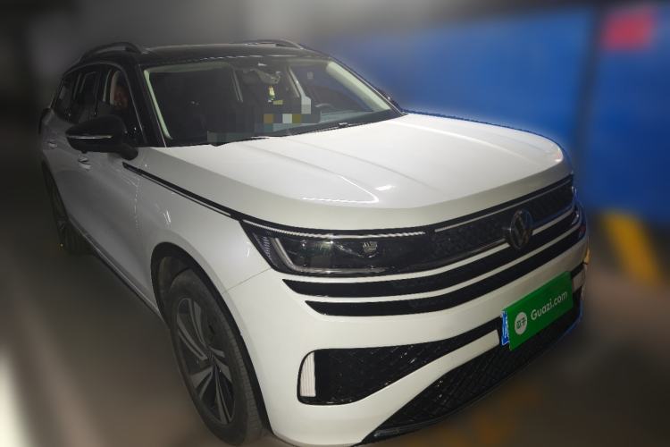 Used Volkswagen Tavendor 2023 380TSI Four-Wheel Drive R-Line Cruise Edition Front Right 45 Deg