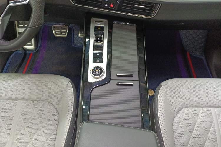 Used Volkswagen Tavendor 2023 380TSI Four-Wheel Drive R-Line Cruise Edition Gear Lever
