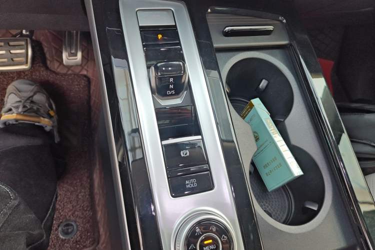 Used Volkswagen Tavendor 2023 380TSI Four-Wheel Drive R-Line Cruise Edition Gear Lever