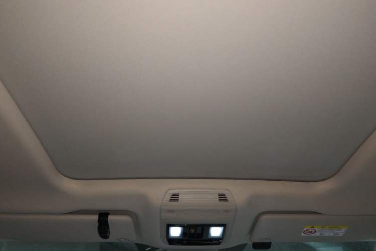 Used Volkswagen Tavendor 2023 380TSI Four-Wheel Drive R-Line Cruise Edition Headliner