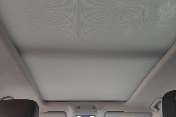 Used Volkswagen Tavendor 2023 380TSI All-Wheel Drive R-Line Journey Edition Headliner