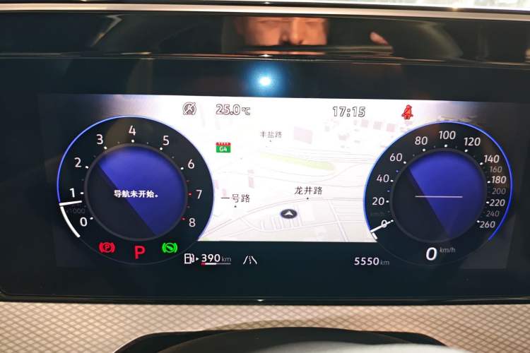 Used Volkswagen Tavendor 2023 380TSI All-Wheel Drive R-Line Journey Edition Instrument Cluster