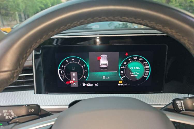 Used Volkswagen Tavendor 2023 380TSI All-Wheel Drive R-Line Journey Edition Instrument Cluster