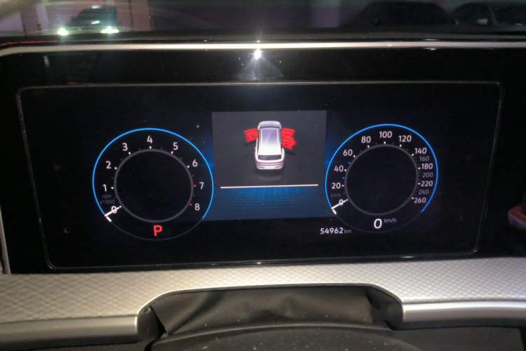 Used Volkswagen Tavendor 2023 380TSI Four-Wheel Drive R-Line First Edition Instrument Cluster
