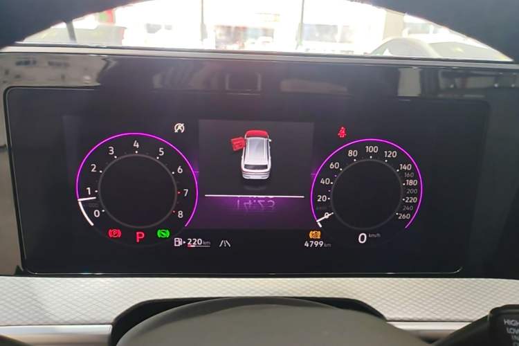 Used Volkswagen Tavendor 2023 380TSI Four-Wheel Drive R-Line Cruise Edition Instrument Cluster