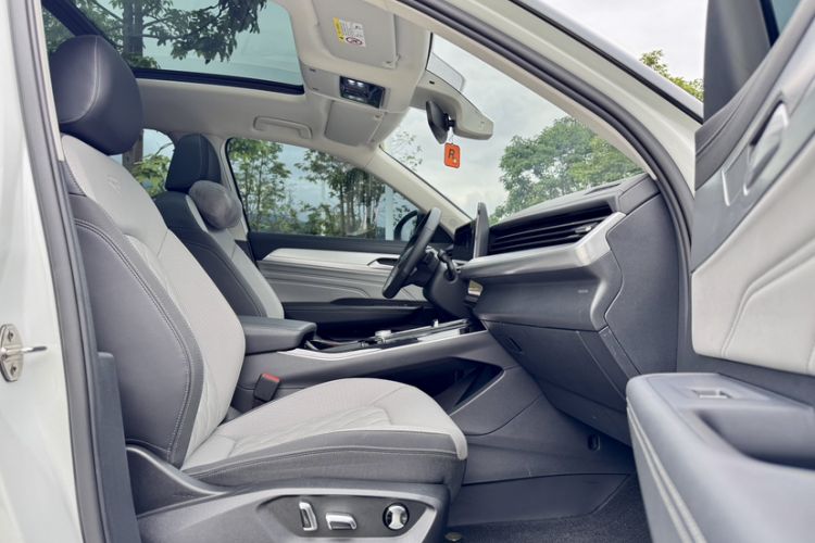 Used Volkswagen Tavendor 2023 380TSI Four-Wheel Drive R-Line Cruise Edition Interior 11
