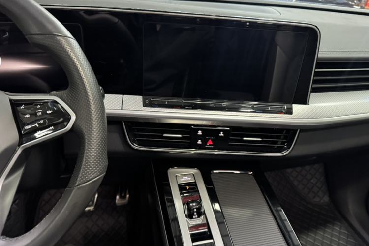Used Volkswagen Tavendor 2023 380TSI Four-Wheel Drive R-Line Cruise Edition Interior 2
