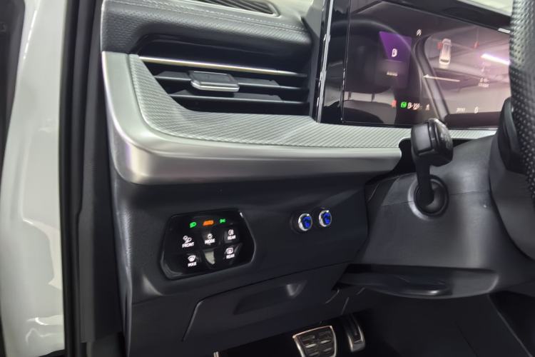 Used Volkswagen Tavendor 2023 380TSI Four-Wheel Drive R-Line Cruise Edition Interior 9