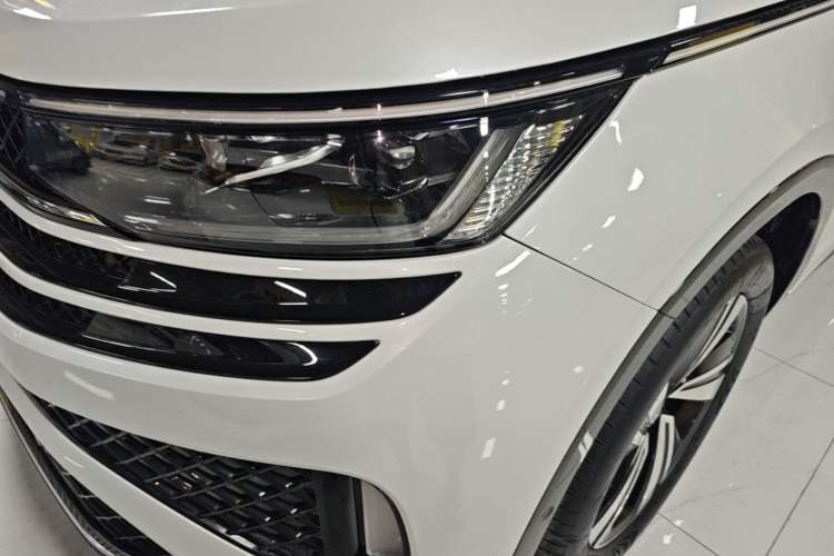 Used Volkswagen Tavendor 2023 380TSI Four-Wheel Drive R-Line Cruise Edition Left Front Headlight