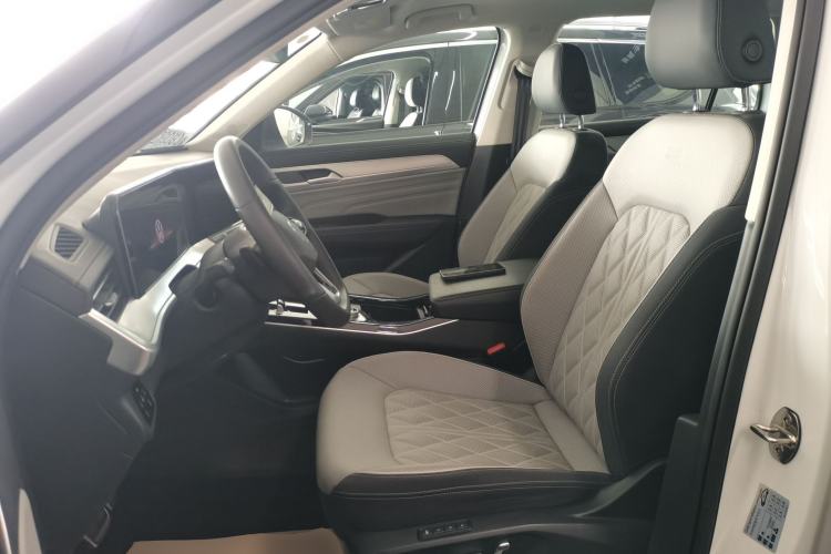 Used Volkswagen Tavendor 2023 380TSI Four-Wheel Drive R-Line Cruise Edition Left Front Seat