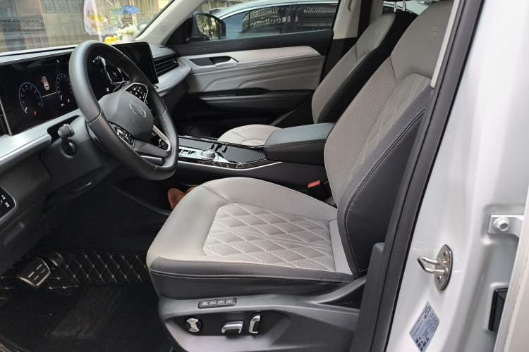 Used Volkswagen Tavendor 2023 380TSI Four-Wheel Drive R-Line Cruise Edition Left Front Seat