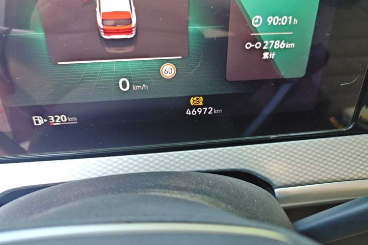 Used Volkswagen Tavendor 2023 330TSI Luxury Touring Edition Odometer Close Up
