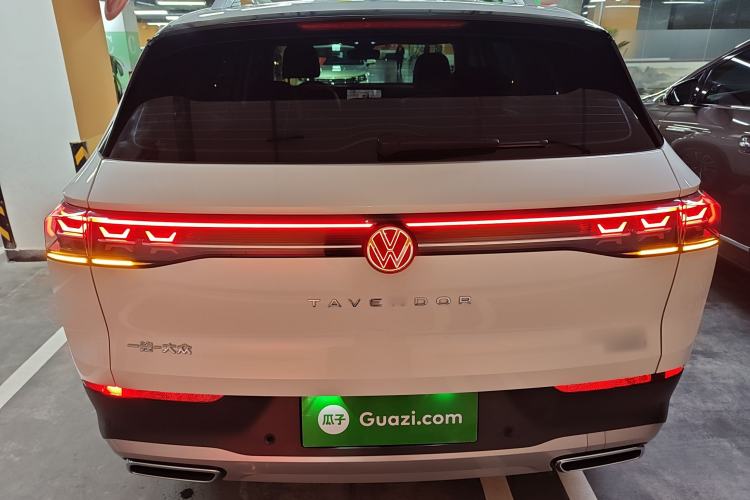 Used Volkswagen Tavendor 2023 330TSI Luxury Touring Edition Rear