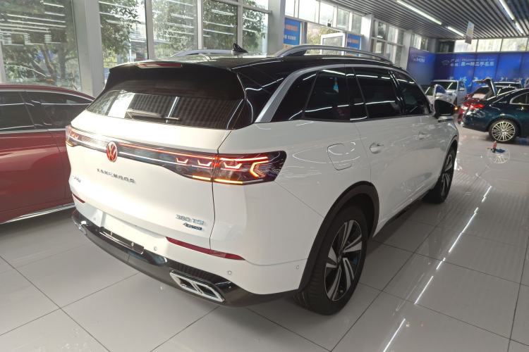 Used Volkswagen Tavendor 2023 380TSI Four-Wheel Drive R-Line Cruise Edition Rear Right 45 Deg