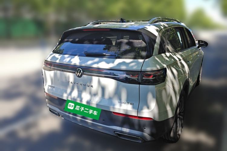 Used Volkswagen Tavendor 2023 330TSI Luxury Touring Edition Rear Right 45 Deg