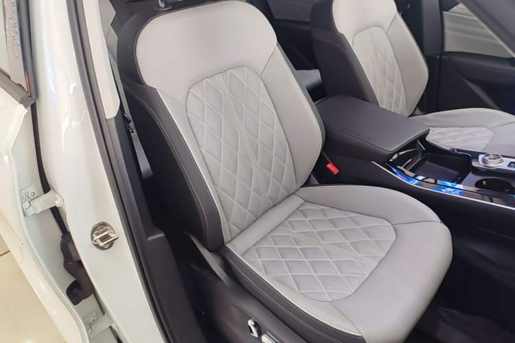 Used Volkswagen Tavendor 2023 380TSI Four-Wheel Drive R-Line Cruise Edition Right Front Seat