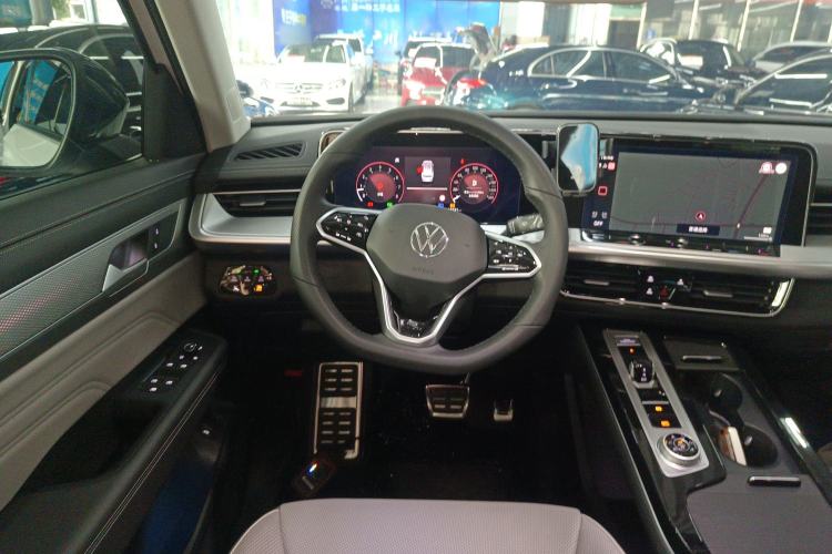 Used Volkswagen Tavendor 2023 380TSI Four-Wheel Drive R-Line Cruise Edition Steering Wheel