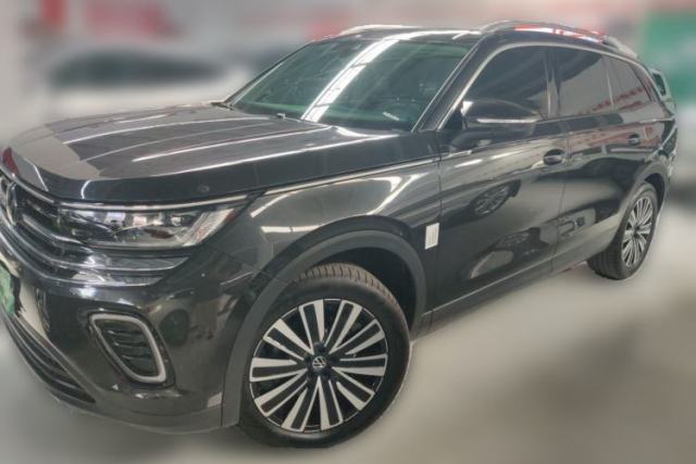 Used Volkswagen Tavendor 2024 330TSI Luxury Touring - All-Inclusive Edition