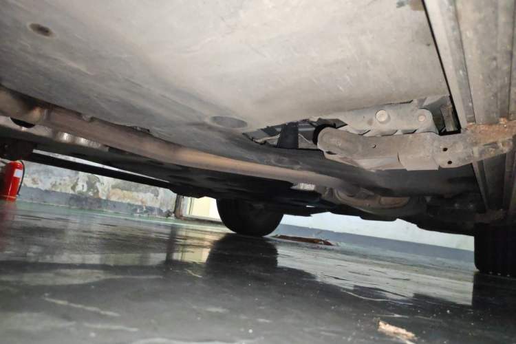 Used Volkswagen Tavendor 2024 380TSI All-Wheel Drive R-Line Cruise Edition Chassis Front Left