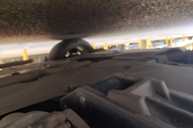 Used Volkswagen Tavendor 2024 380TSI All-Wheel Drive R-Line Cruise Edition Chassis Front Left
