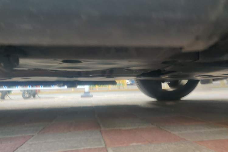 Used Volkswagen Tavendor 2024 380TSI All-Wheel Drive R-Line Cruise Edition Chassis Front Right
