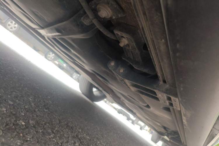 Used Volkswagen Tavendor 2024 380TSI All-Wheel Drive R-Line Cruise Edition Chassis Rear Right