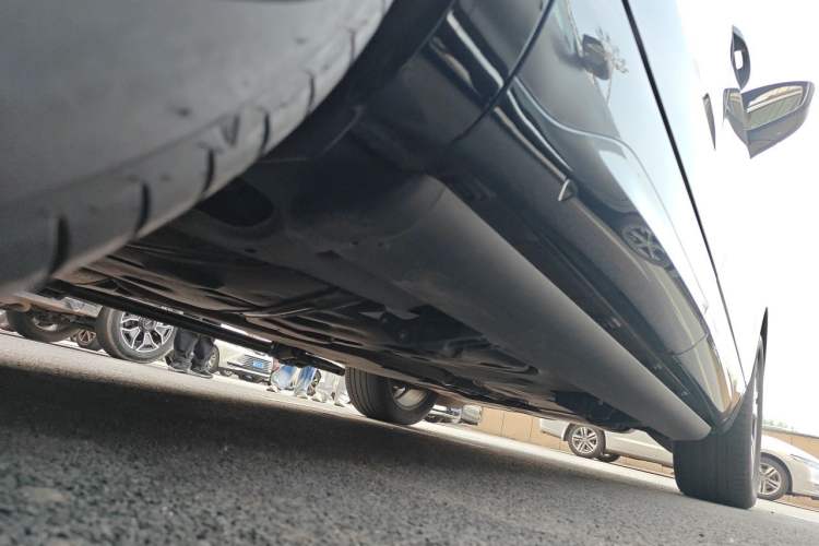 Used Volkswagen Tavendor 2024 380TSI All-Wheel Drive R-Line Cruise Edition Chassis Rear Right