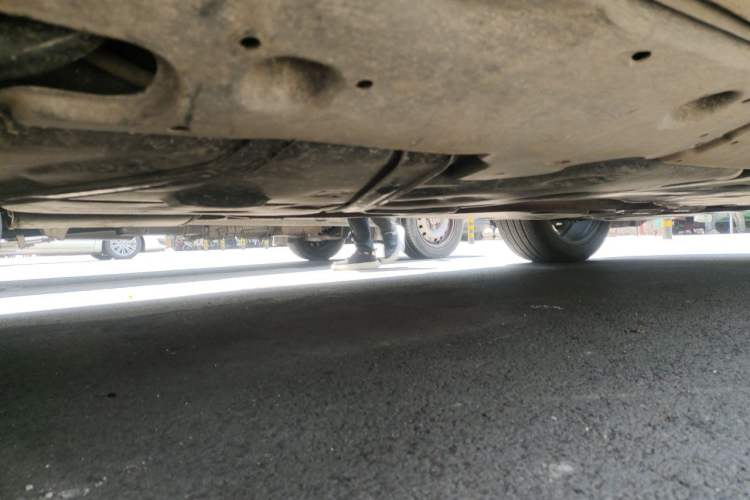 Used Volkswagen Tavendor 2024 380TSI All-Wheel Drive R-Line Cruise Edition Chassis Rear Right