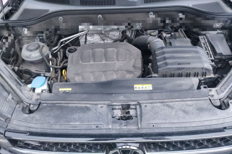 Used Volkswagen Tavendor 2024 380TSI All-Wheel Drive R-Line Cruise Edition Engine Bay