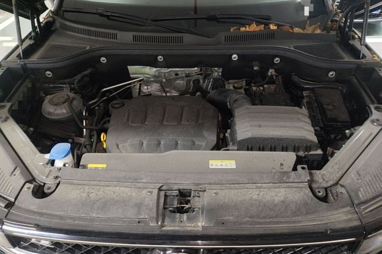 Used Volkswagen Tavendor 2024 Facelifted 380TSI All-Wheel Drive R-Line Cruise Premium Edition Engine Bay