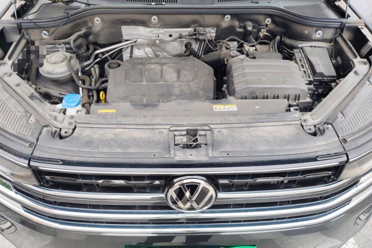Used Volkswagen Tavendor 2024 330TSI Luxury Touring - All-Inclusive Edition Engine Bay