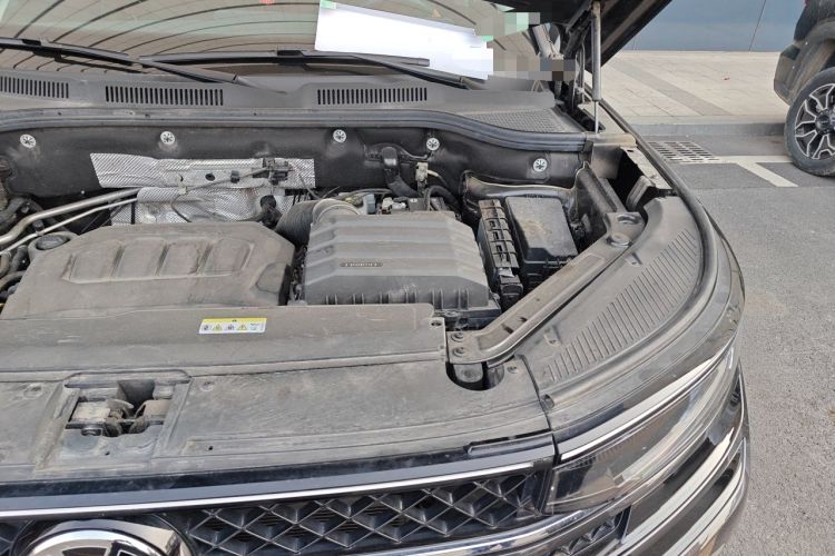 Used Volkswagen Tavendor 2024 380TSI All-Wheel Drive R-Line Cruise Edition Engine Bay Left
