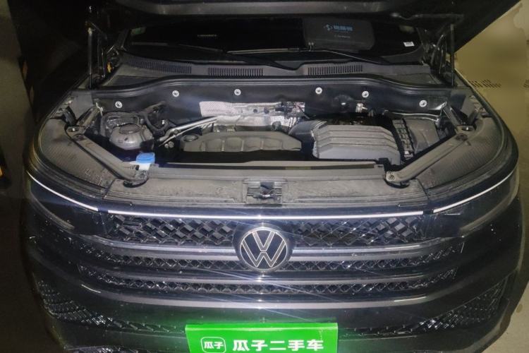 Used Volkswagen Tavendor 2024 Facelifted 380TSI All-Wheel Drive R-Line Cruise Premium Edition Engine Bay