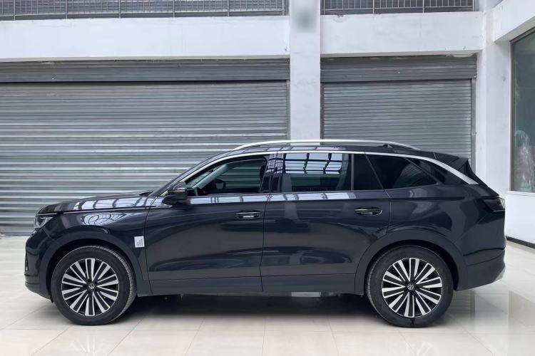 Used Volkswagen Tavendor 2024 330TSI Luxury Touring - All-Inclusive Edition Exterior 6