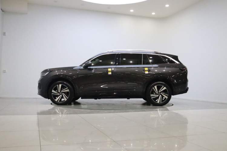 Used Volkswagen Tavendor 2024 380TSI All-Wheel-Drive R-Line Cruise Premium Edition Exterior 6