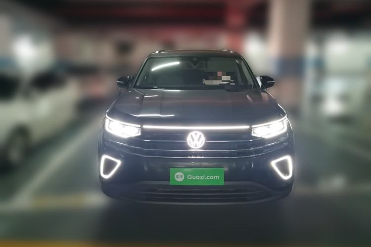 Used Volkswagen Tavendor 2024 330TSI Luxury Touring Edition Front