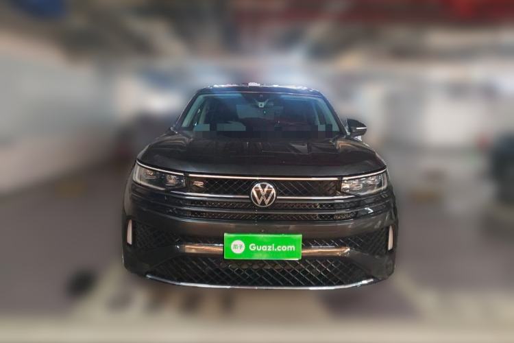 Used Volkswagen Tavendor 2024 380TSI All-Wheel-Drive R-Line Cruise Premium Edition Front