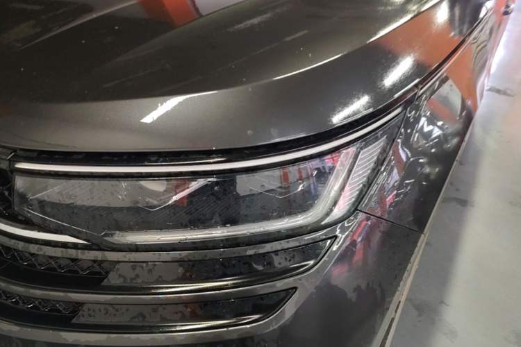 Used Volkswagen Tavendor 2024 380TSI All-Wheel Drive R-Line Cruise Edition Left Front Headlight