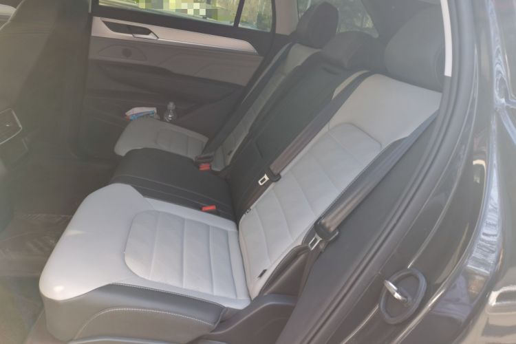 Used Volkswagen Tavendor 2024 330TSI Luxury Touring Edition Left Rear Seat