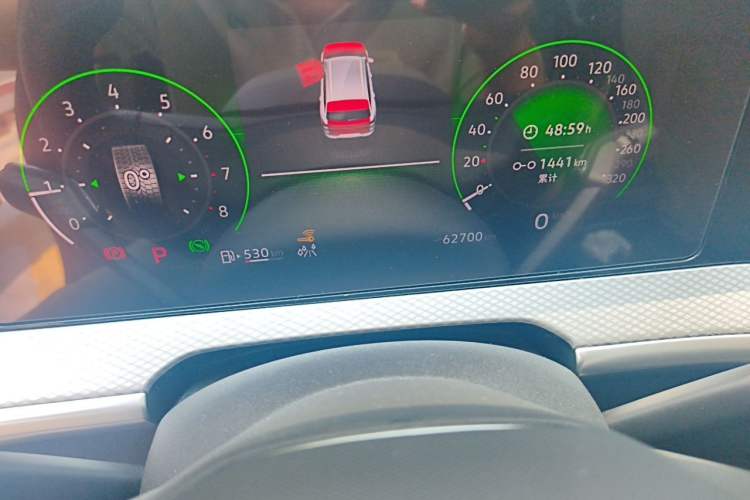 Used Volkswagen Tavendor 2024 380TSI All-Wheel-Drive R-Line Ambition Edition Odometer Close Up