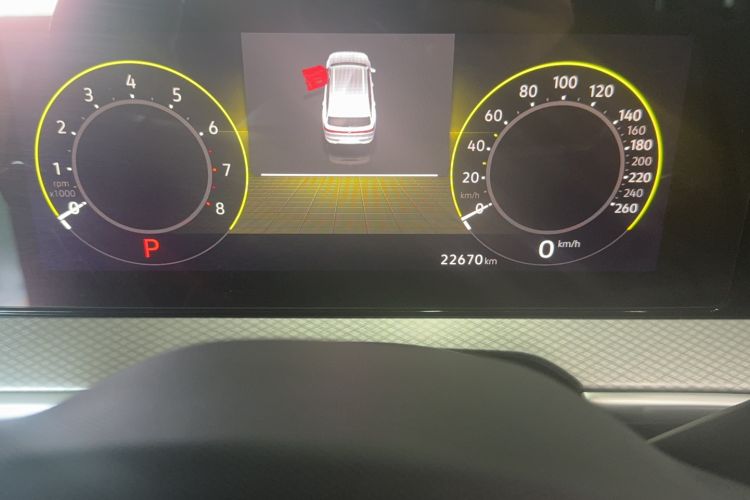 Used Volkswagen Tavendor 2024 380TSI All-Wheel Drive R-Line Cruise Edition Odometer Close Up