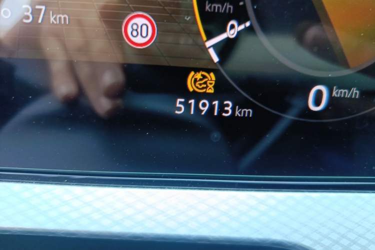 Used Volkswagen Tavendor 2024 380TSI All-Wheel-Drive R-Line Ambition Edition Odometer Close Up