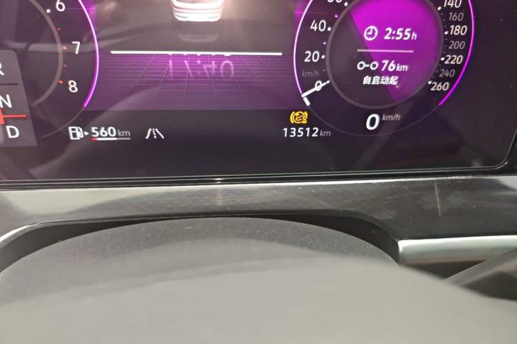 Used Volkswagen Tavendor 2024 380TSI All-Wheel-Drive R-Line Cruise Premium Edition Odometer Close Up