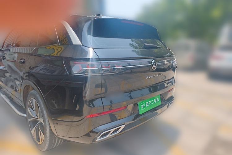 Used Volkswagen Tavendor 2024 380TSI All-Wheel-Drive R-Line Ambition Edition Rear