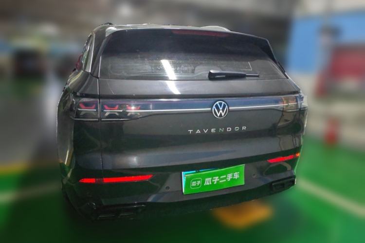 Used Volkswagen Tavendor 2024 380TSI All-Wheel Drive R-Line Cruise Edition Rear