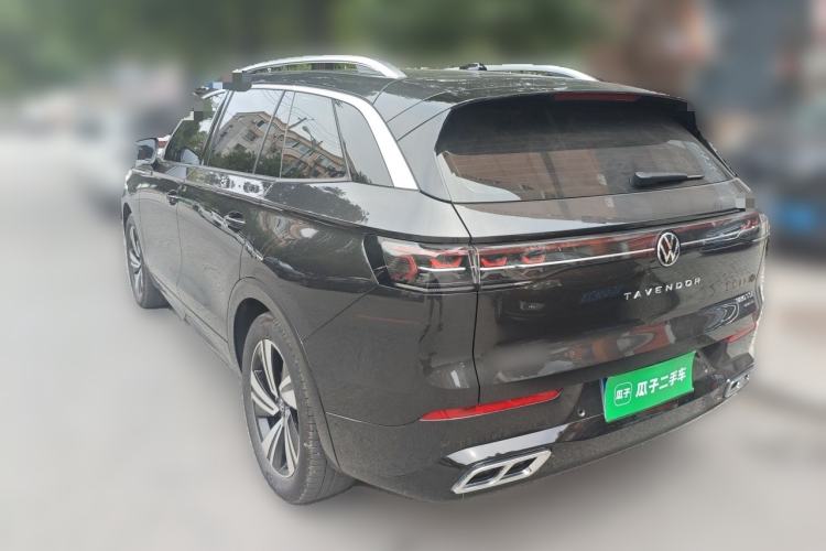 Used Volkswagen Tavendor 2024 380TSI All-Wheel Drive R-Line Cruise Edition Rear Left 45 Deg