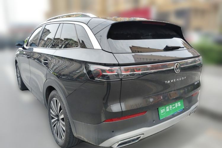 Used Volkswagen Tavendor 2024 330TSI Luxury Touring - All-Inclusive Edition Rear Left 45 Deg
