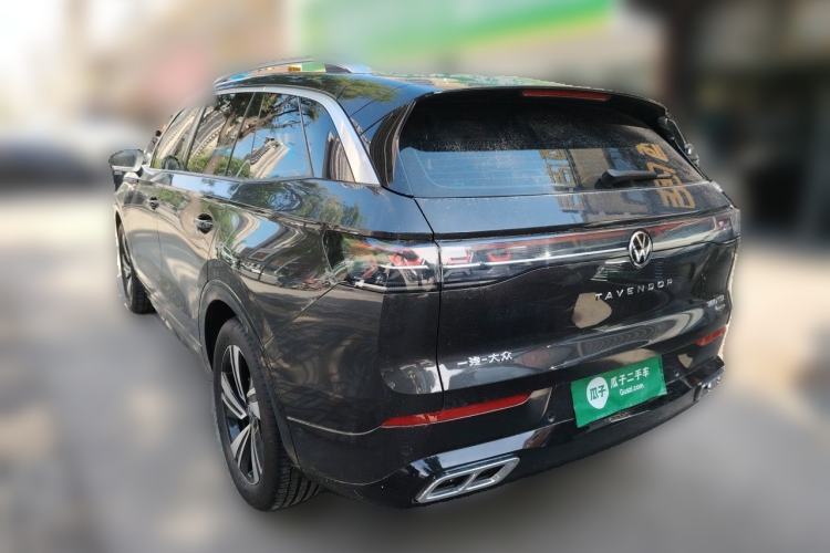 Used Volkswagen Tavendor 2024 380TSI All-Wheel Drive R-Line Cruise Edition Rear Left 45 Deg