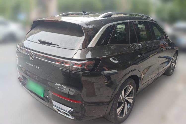 Used Volkswagen Tavendor 2024 380TSI All-Wheel Drive R-Line Cruise Edition Rear Right 45 Deg